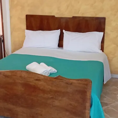 Di Nick Corso Dei Mille 175